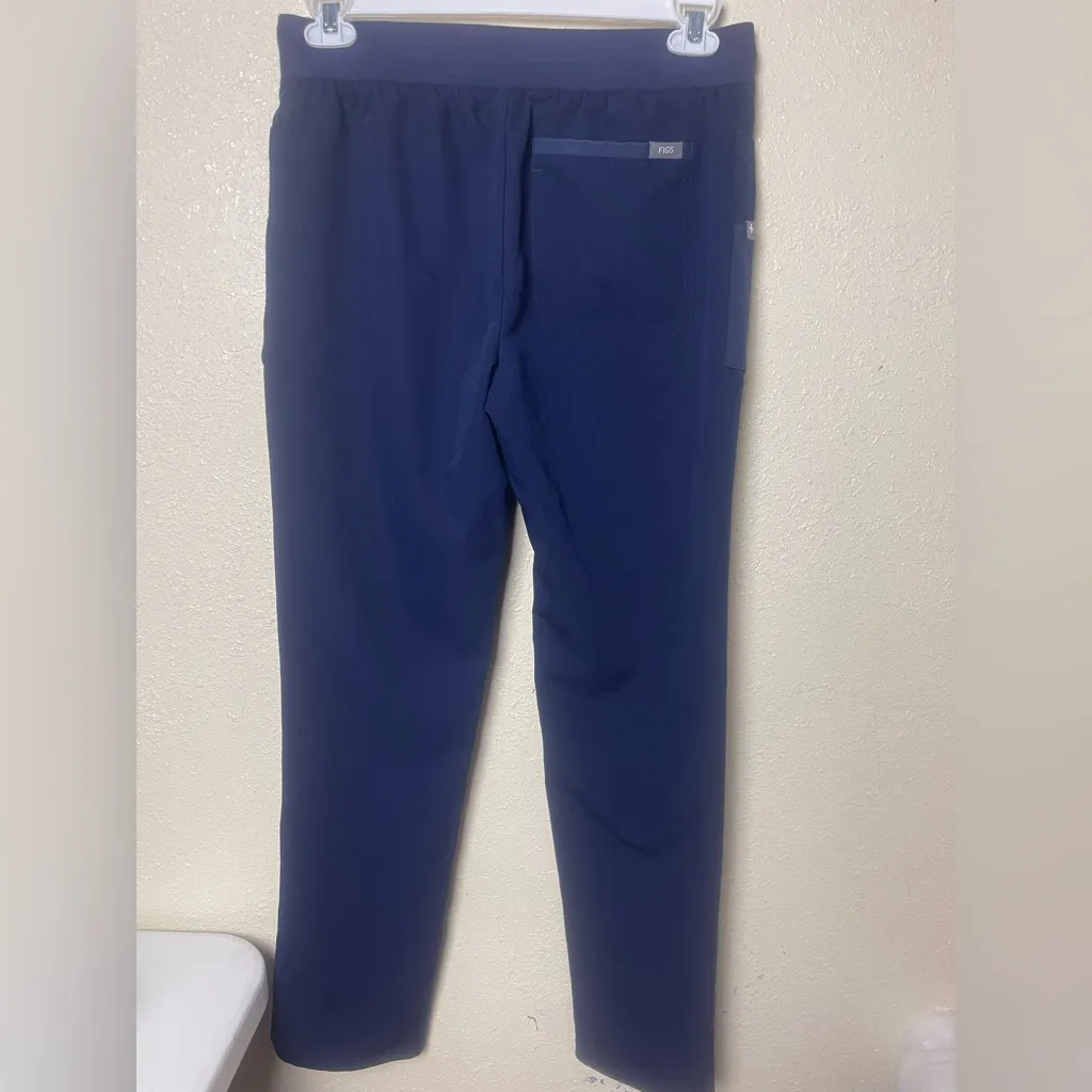 Figs Women’s Navy Blue Jogger Pants - Image 2