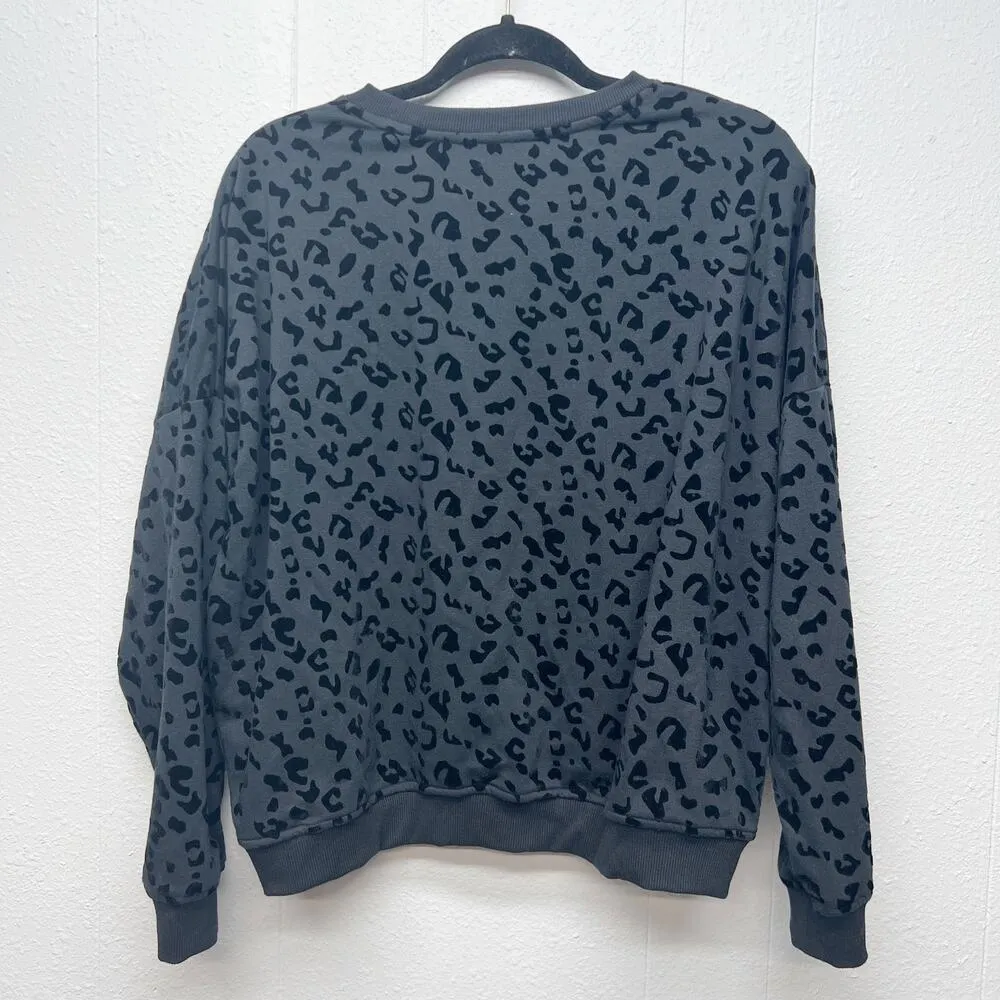 Tahari Animal Print Sweatshirt Womens Medium Casual Loungewear Walking Fitness - Image 3