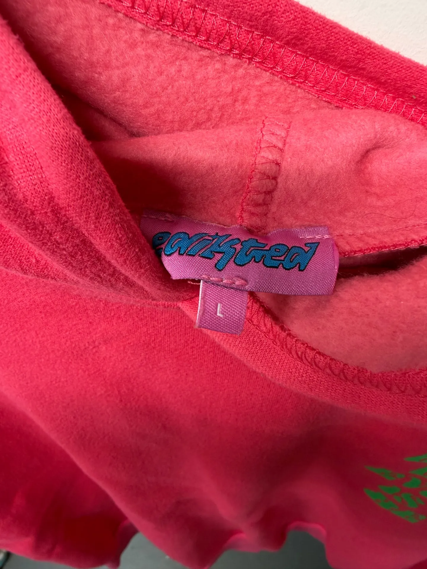 Edikted Hoodie Pink Oversized - Image 6