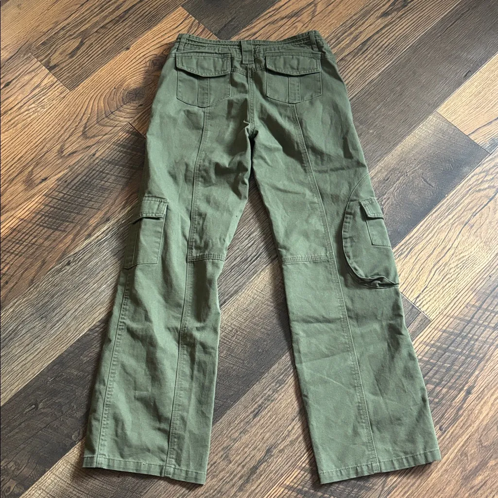 Brandy Melville Kim Cargo Pants Elastic Toggle Waist Army Green O/S - Image 4