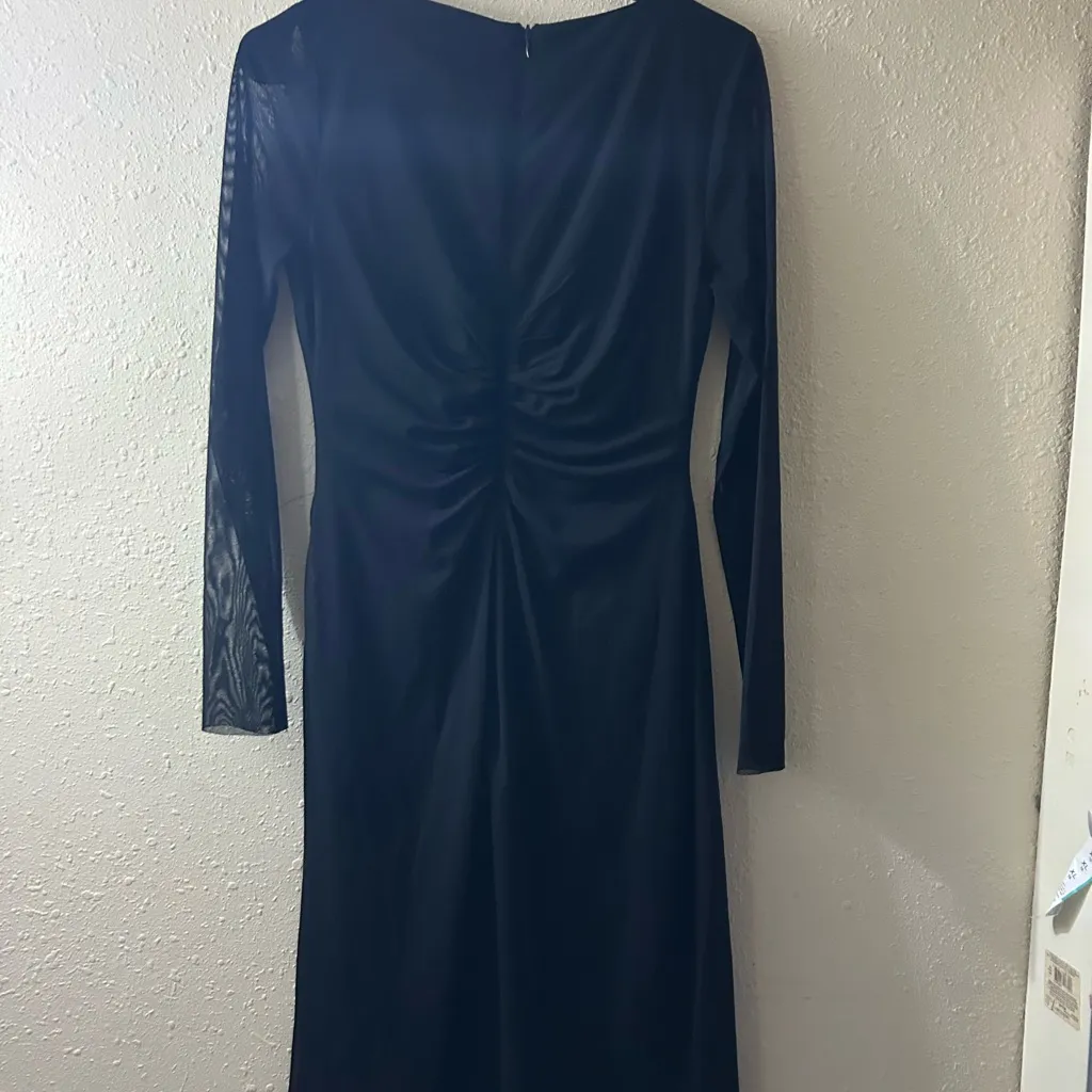 Maggy London Elegant Black Long Sleeve Dress - Image 2