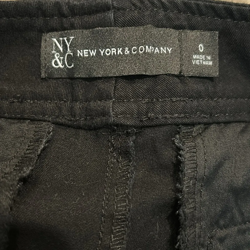 NY&C black shorts Size 0 - Image 4