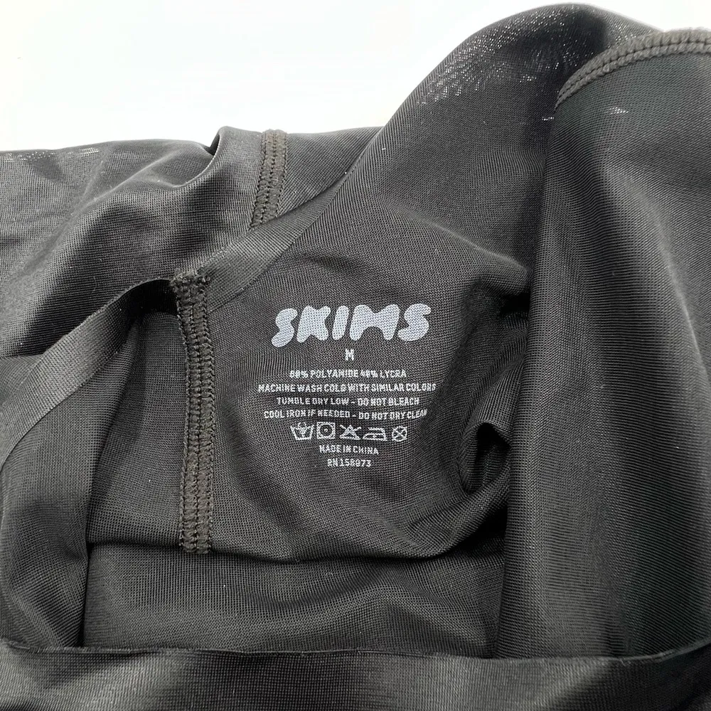 SKIMS sheer foundation bodysuit - Image 5