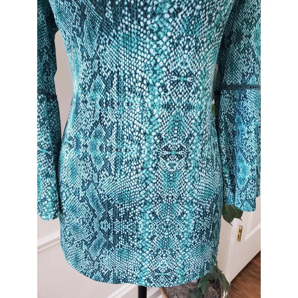 Dana Buchman Women's Green Polyester V-Neck Long Sleeve Top Blouse Size Small - Image 4