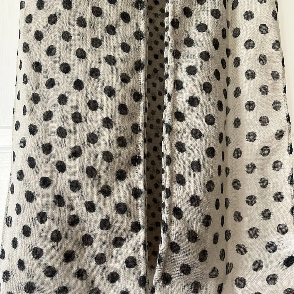 Super Cute Wool Polka Dot Scarf - Image 6