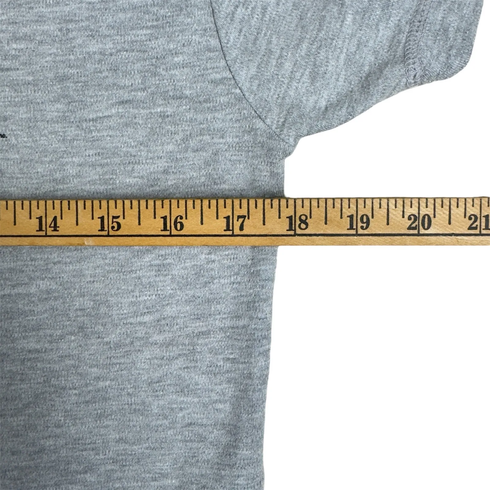 Vtg Betty Boop Graphic V-Neck Womens Small Gray Cropped Tee Way Cute Cartoon Y2K - Image 9