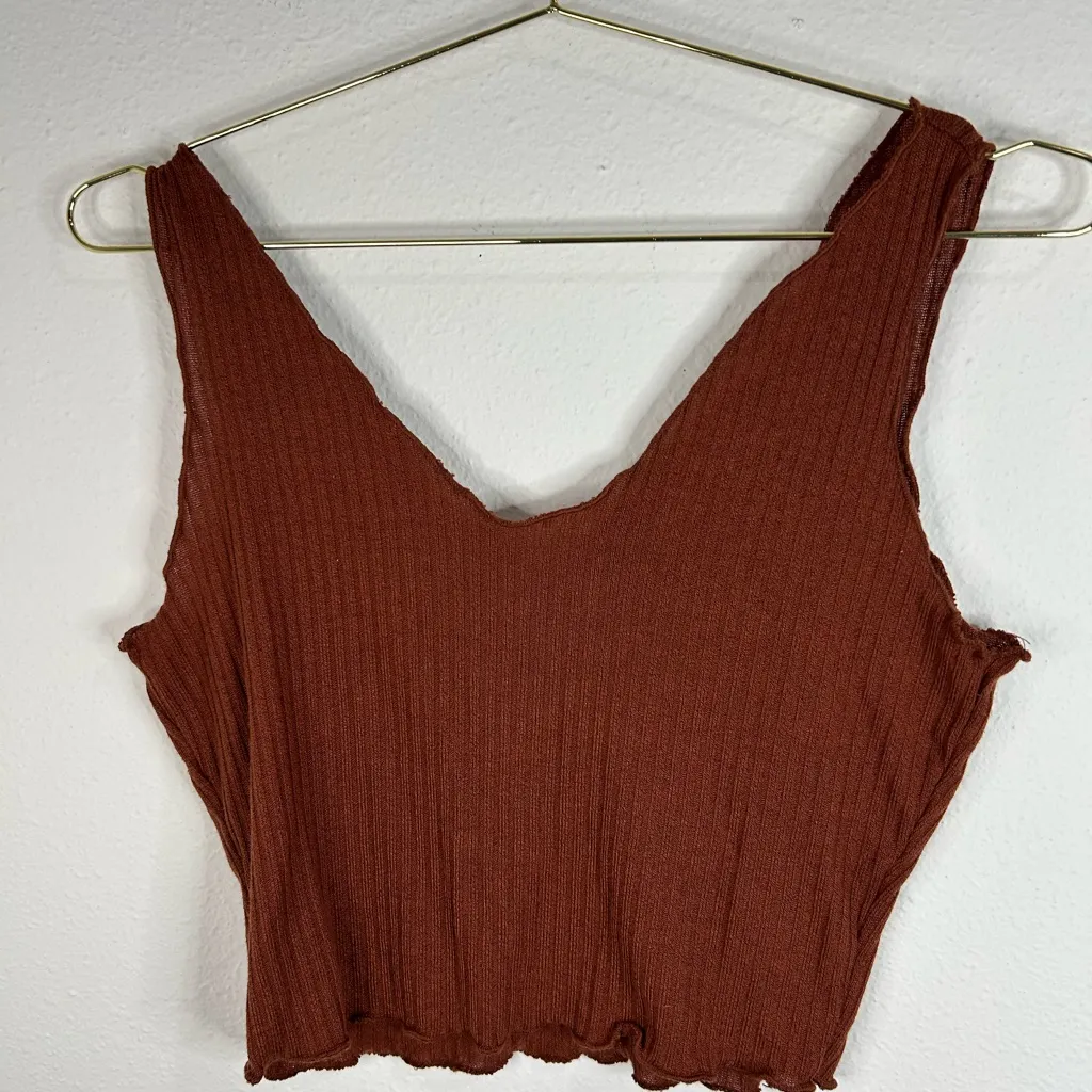 Brown Ribbed Knit Cropped Tank Top | V - Image 4
