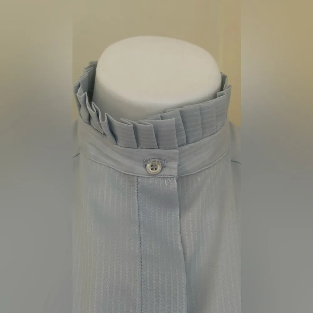 Shapely Vintage Blue Pleated Turtle Neck/Cuffs Long Sleeves Hidden Buttons Sz 14 - Image 7