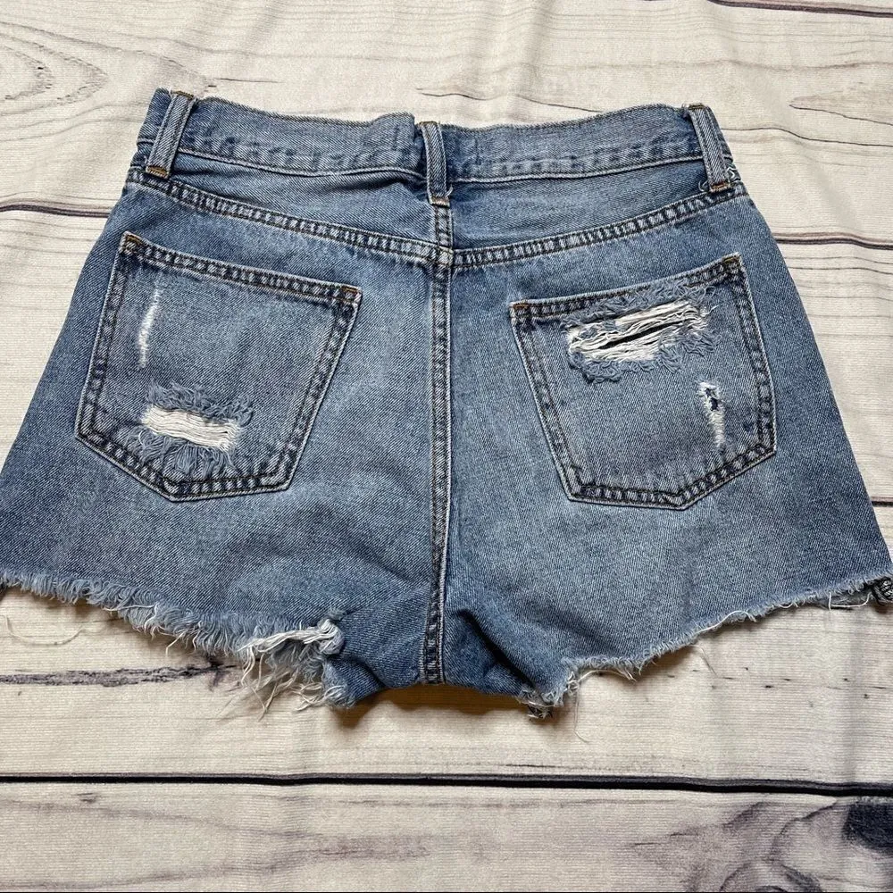 Just USA Womens Cut Off Jean Shorts Size Medium Denim Distressed Frayed Hem - Image 4