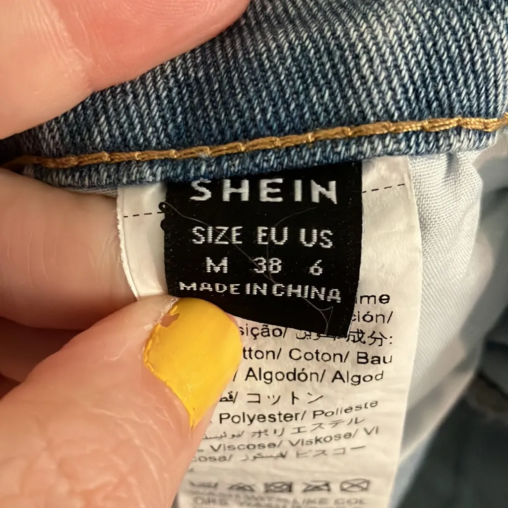 🎉4 for $20 Shein Denim Mini Skirt, Medium (US 6) - Image 4