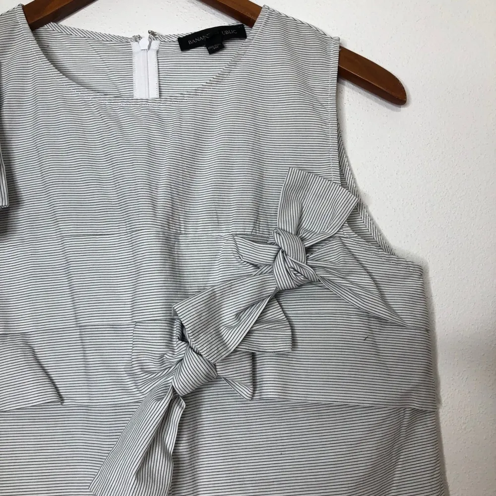 Banana Republic SL Bow Shell Stripe Tank Top Small - Image 4