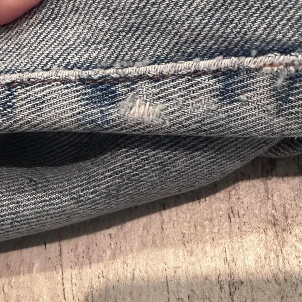 Vintage Guess USA Light Wash High‎ Rise Denim Mom Jeans Size 31 - Image 8