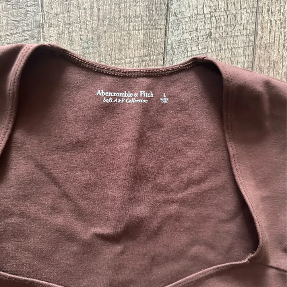 Abercrombie & Fitch Brown Square Neck Seamless Soft AF Bodysuit - Image 5