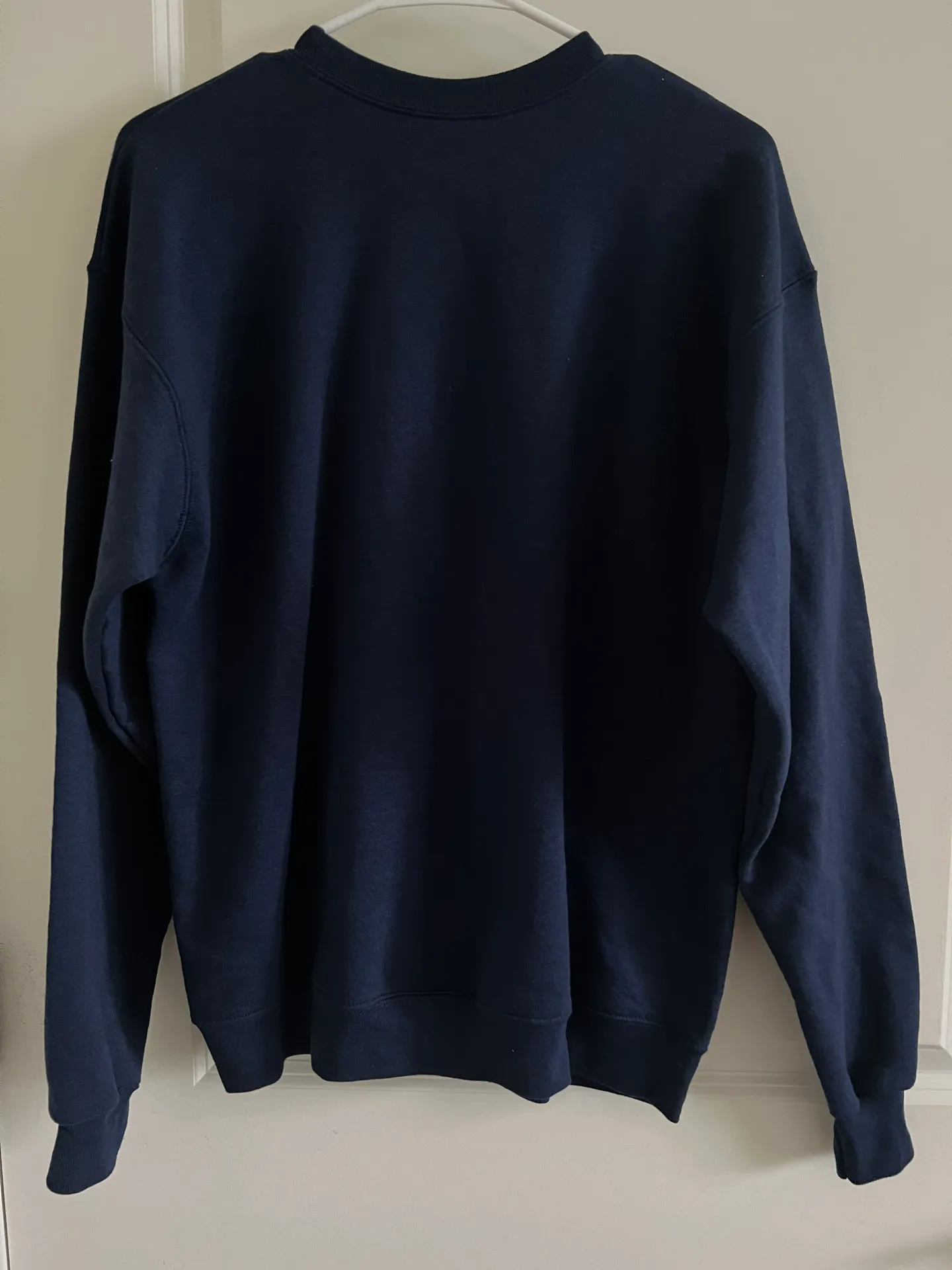 Hanes Crewneck - Image 3