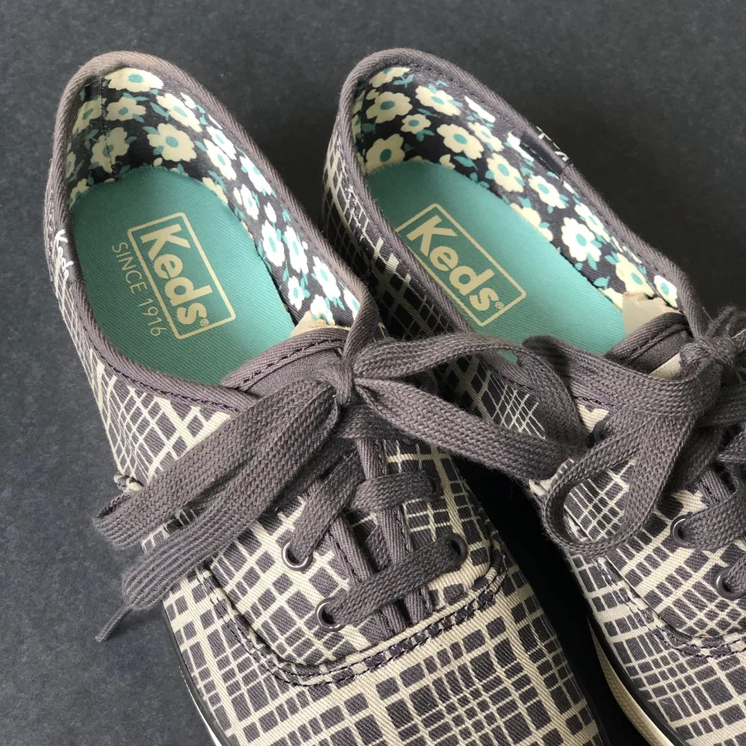 EUC  Women's Champion Hanky Plaid Fashion Sneaker Drizzle Gray Twill Size 6.5 - Image 10