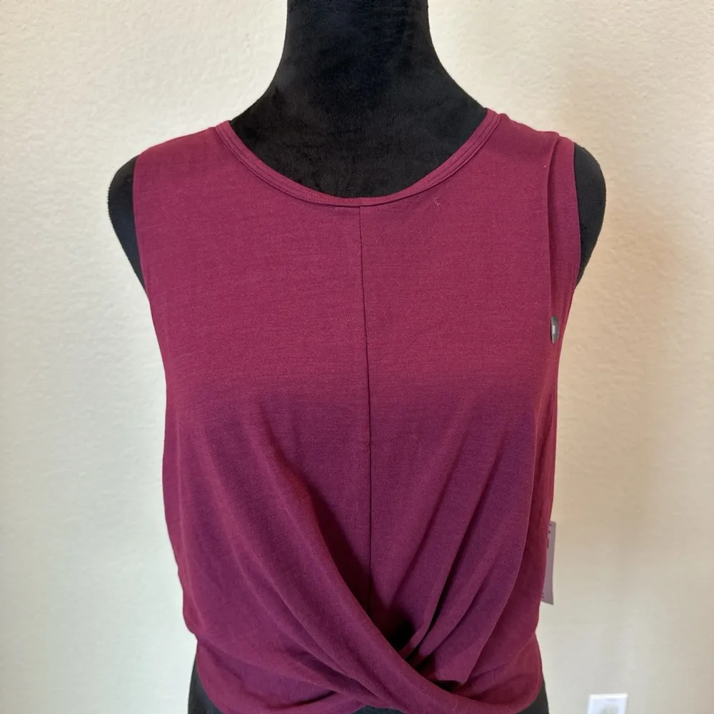 Gilly Hicks Burgundy twist tank top - Image 2