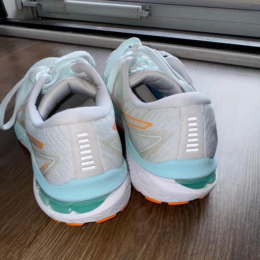 Asics Women's White and Teal Running Shoes - Image 6