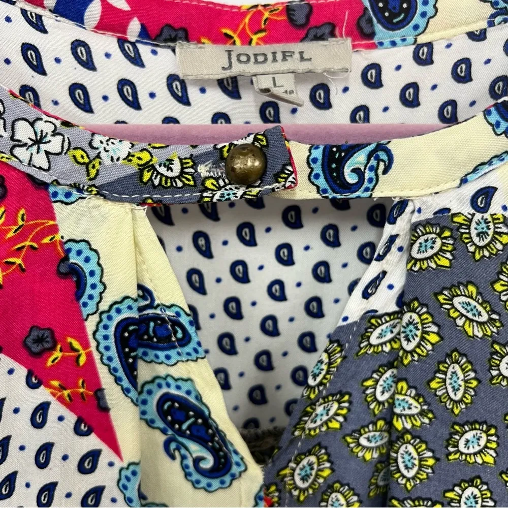 JODIFL L patchwork paisley crochet Top w/pockets high low hem - Image 5