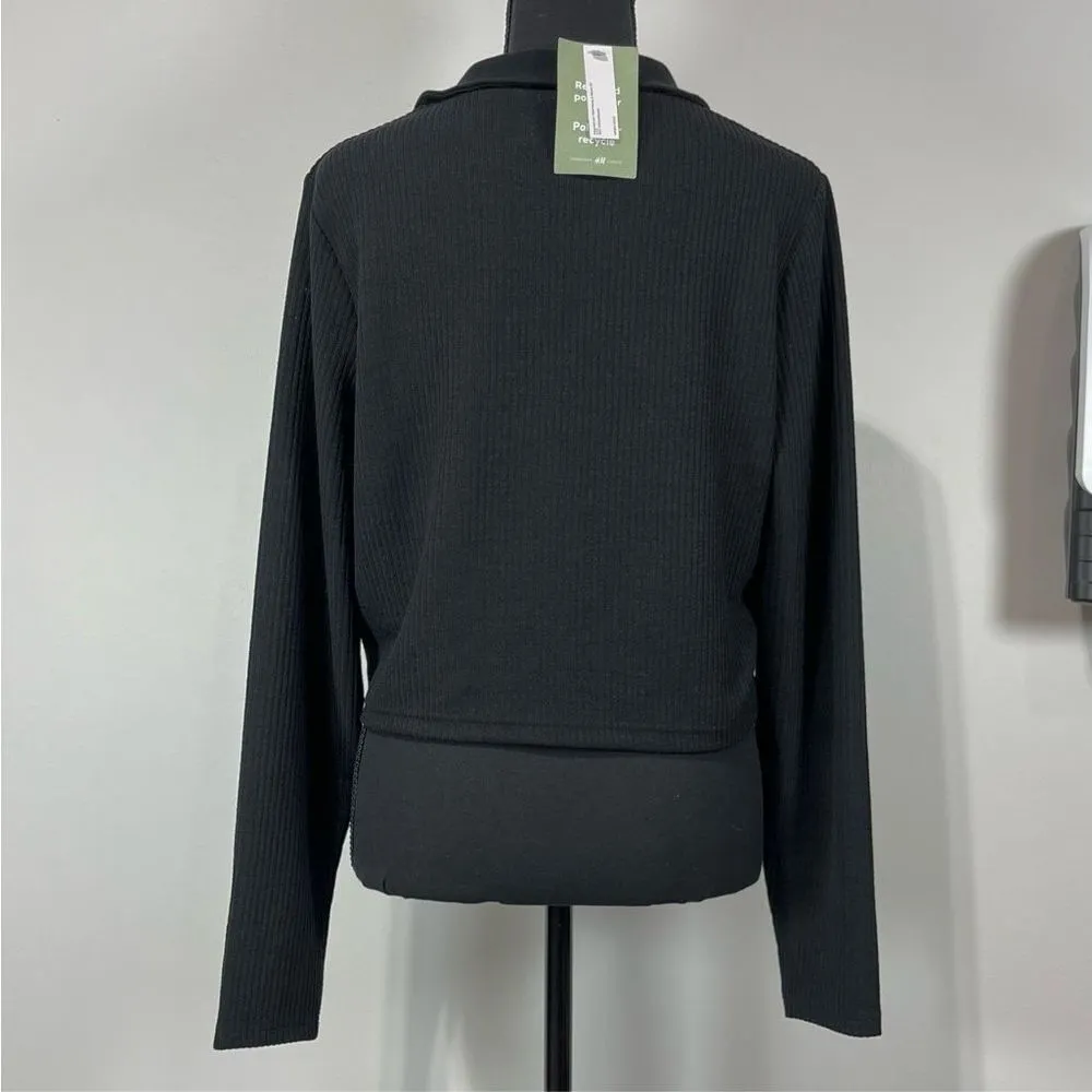 New H&M Divided Long Sleeve Ribbed Collared Cropped Top Sz XL Black - Image 6