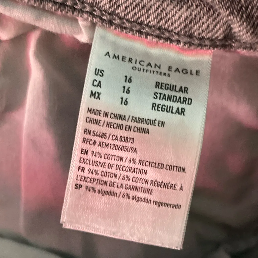 American Eagle Outfitters Women's Light Gray Distressed Boyfriend Jeans - Image 5