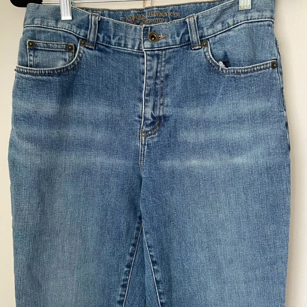 Lauren Jeans Co Womens 6 Premium Denim Jeans Mid Rise Mom Boot Vintage Blue - Image 2