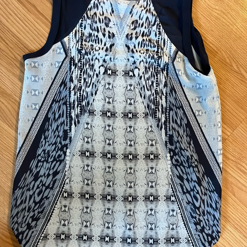 cabi blue‎ print top - Image 2