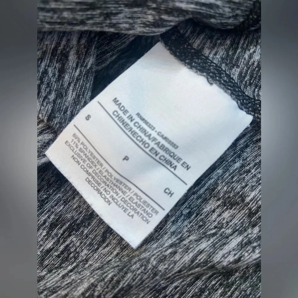 NIKE Women’s Dri-Fit Long Sleeve Hooded‎ SF Half Marathon Athletic Shirt Grey S - Image 10