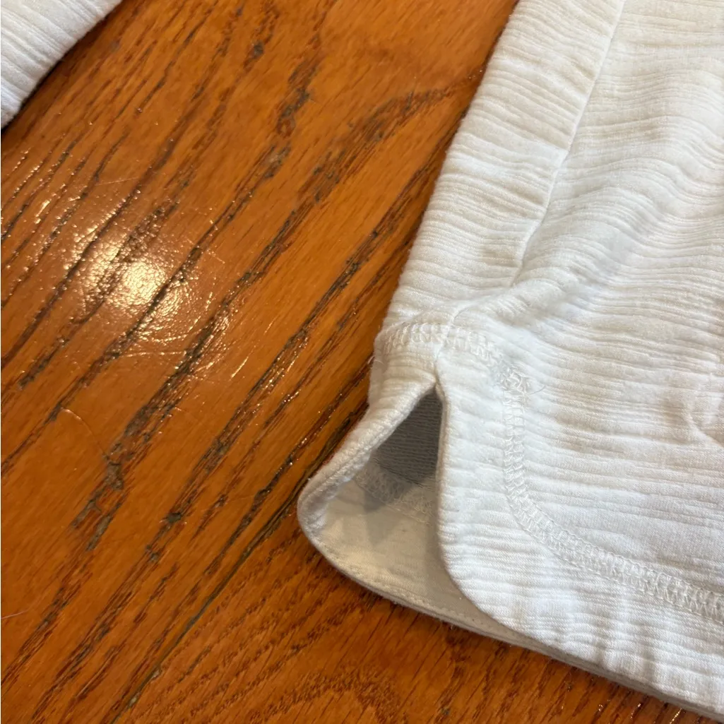 T by Talbots White Snap-Button Pullover Sweatshirt | UPF 50+ | Size Small - Image 5