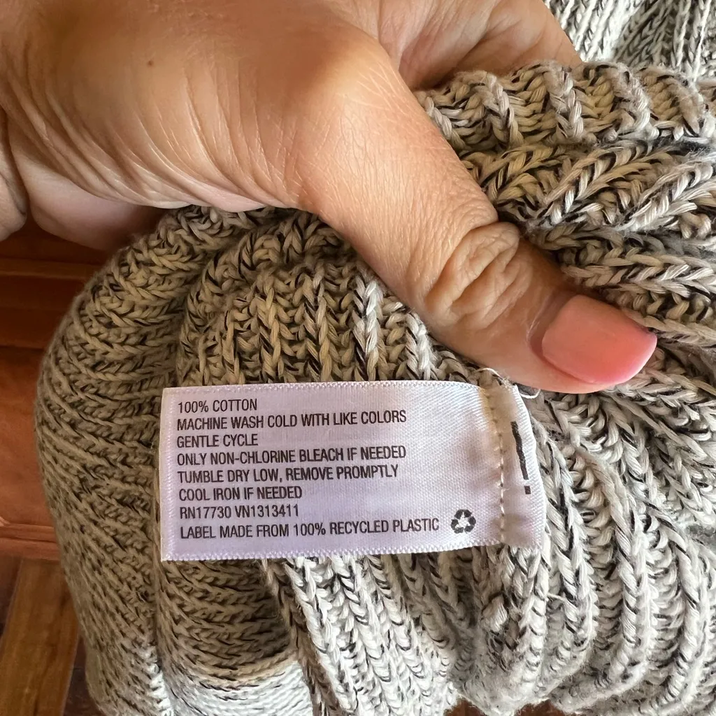 Sweater dress - Image 4