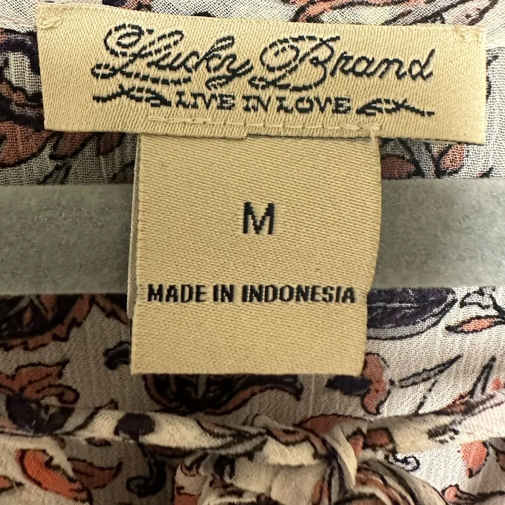 Lucky Brand long sleeve tie vneck top - Image 3