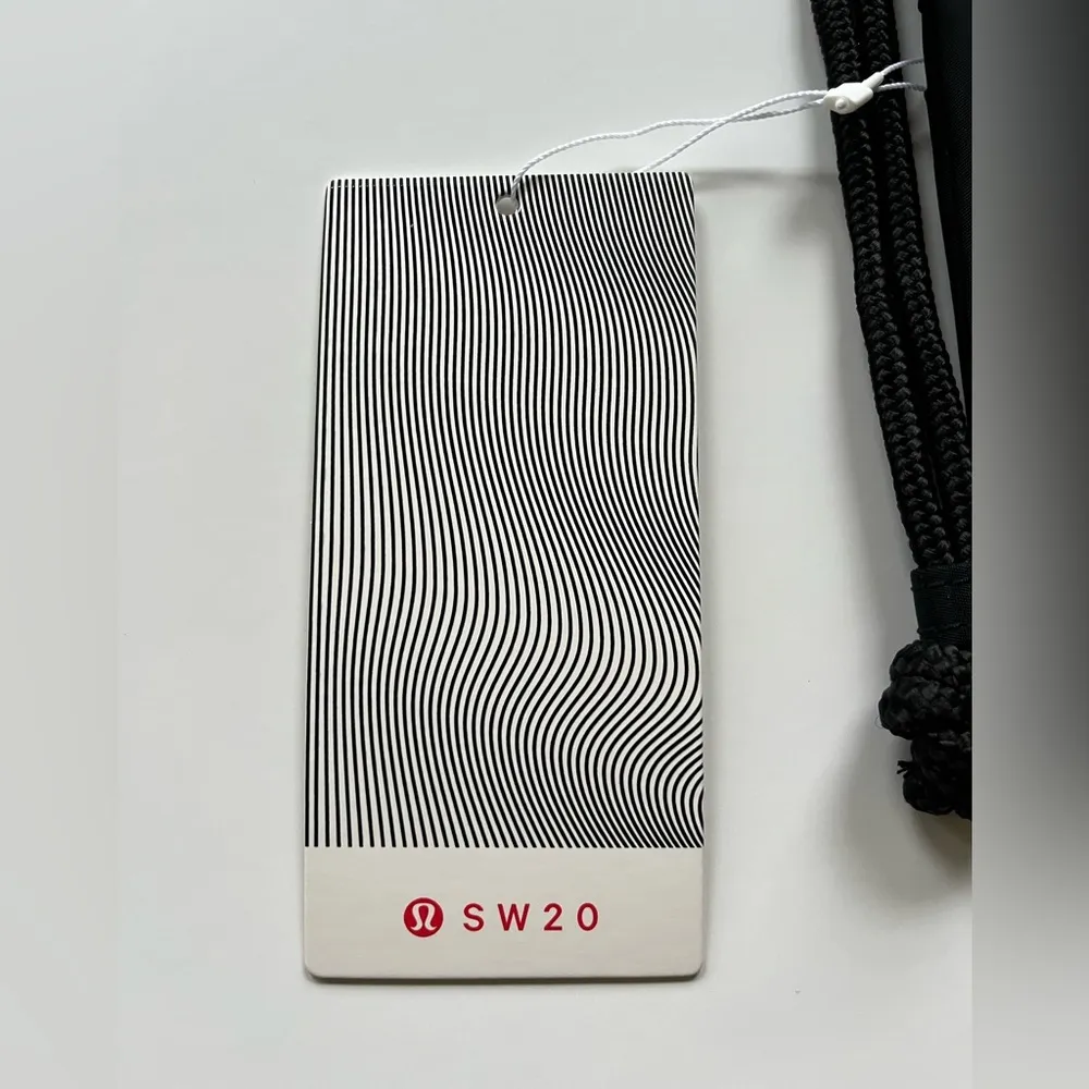 lululemon athletica Seawheeze 2020 Drawstring Black Bag - Image 6