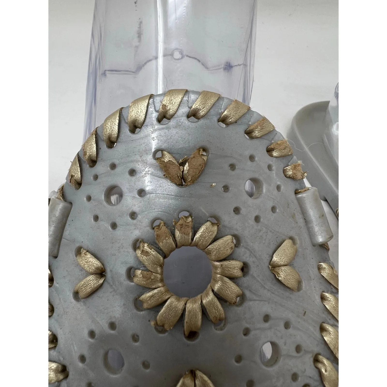 Jack Rogers Georgica Silver Gold Medallion Whip Stitch Leather Jelly Sandals 8 - Image 5