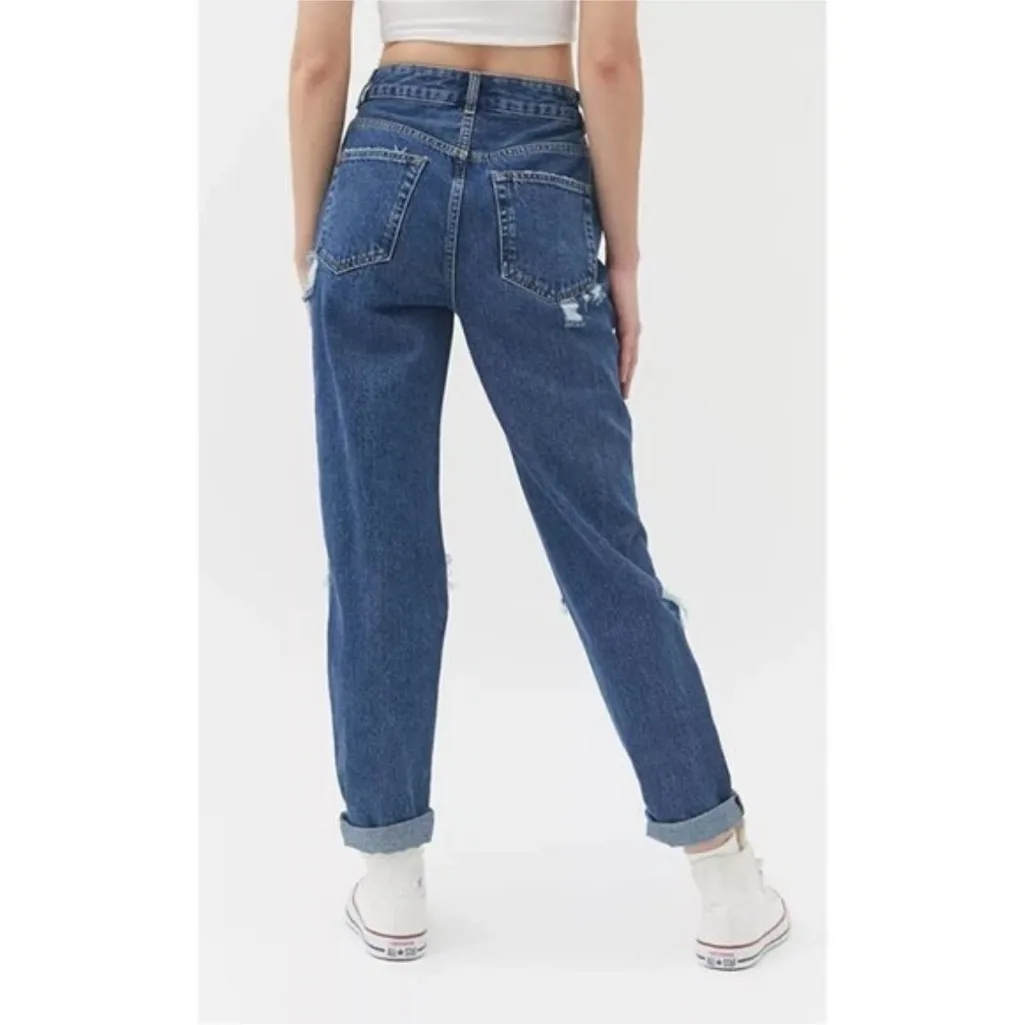 BDG Urban Outfitters High-Waisted Mom Jean Rigid Denim Destroyed Medium Wash 27 - Image 3