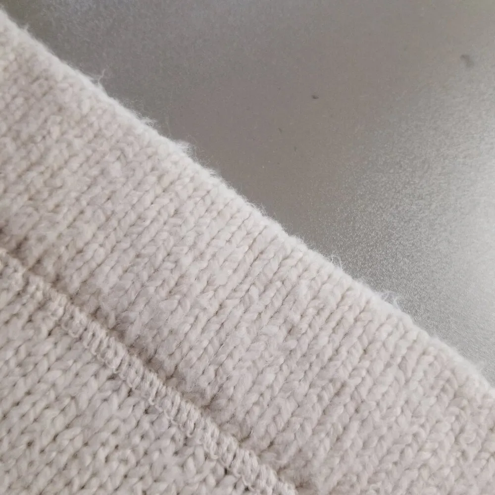 Prana Cotton V-Neck Sweater Creamy White Sz Small - Image 10