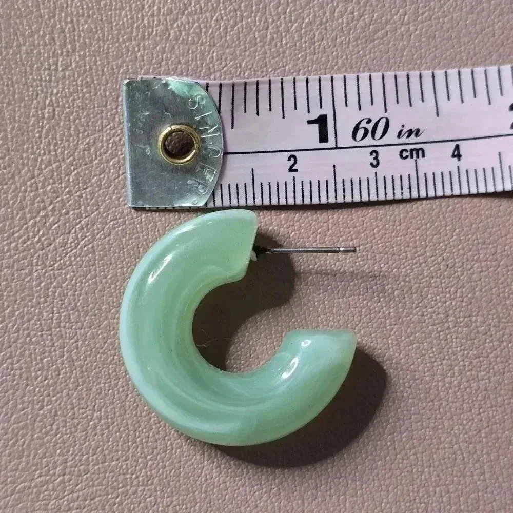 Green‎ Half Circle Hoop Fun Small Boho Earrings Small E15 - Image 3