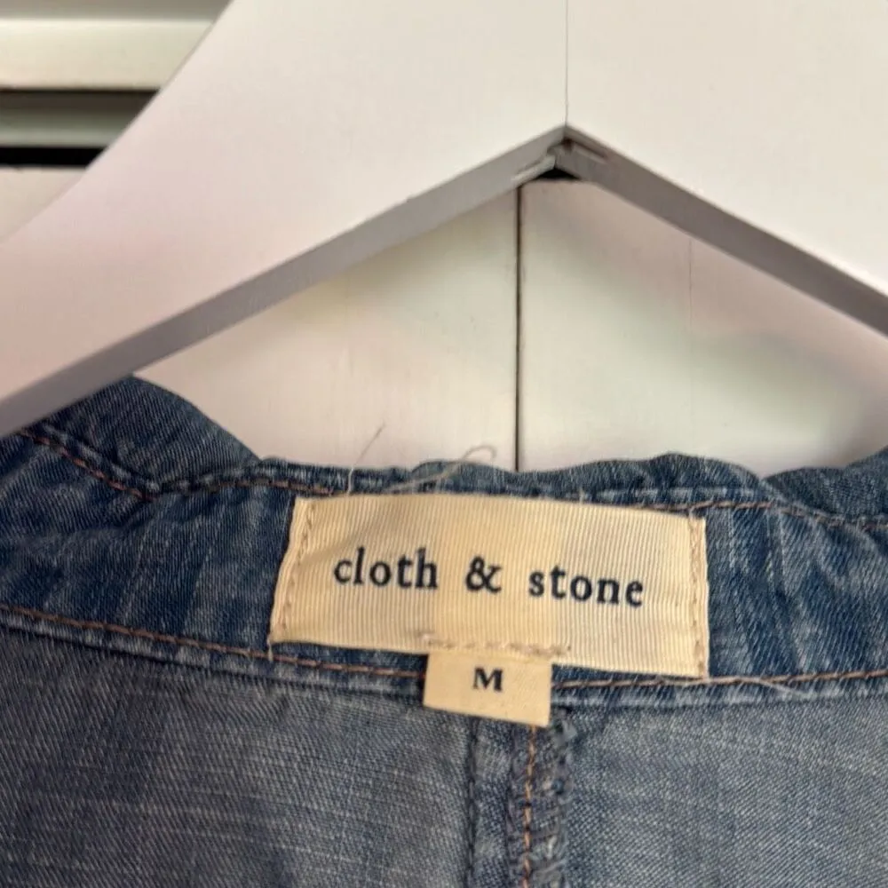 Cloth & Stone Anthropologie chambray  button down size M - Image 4