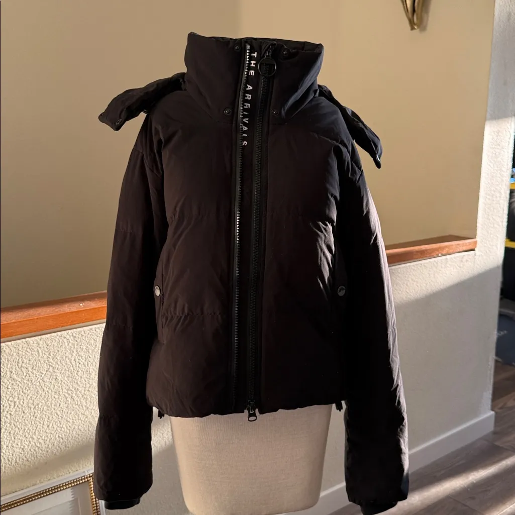 The Arrivals Black bomber Jacket size medium - Image 11