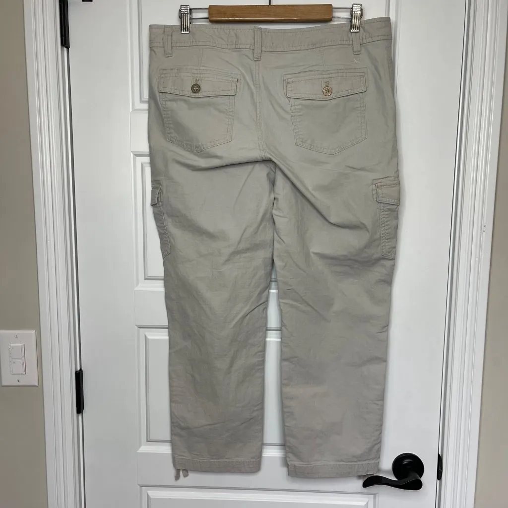 Eddie‎ Bauer Cropped Cargo Pants Women's 12 TALL Khaki Outdoors Hiking Casual - Image 3