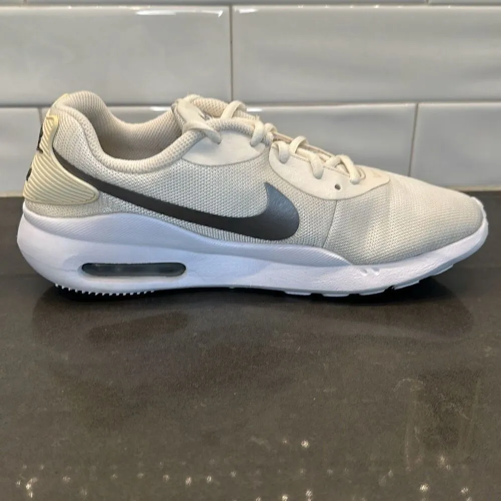 NIKE Women's Air Max Oketo Track & Field Shoes - Image 6