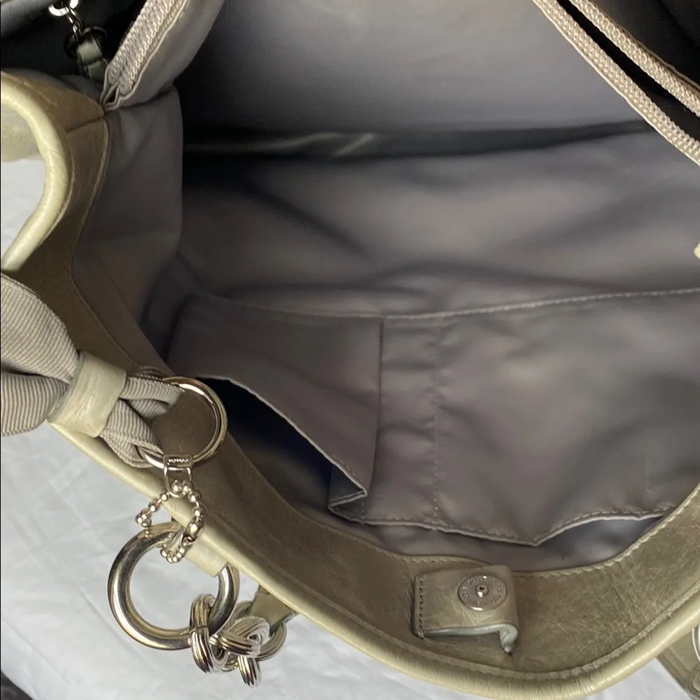 Green Shoulder Bag with Chain Straps - Image 7