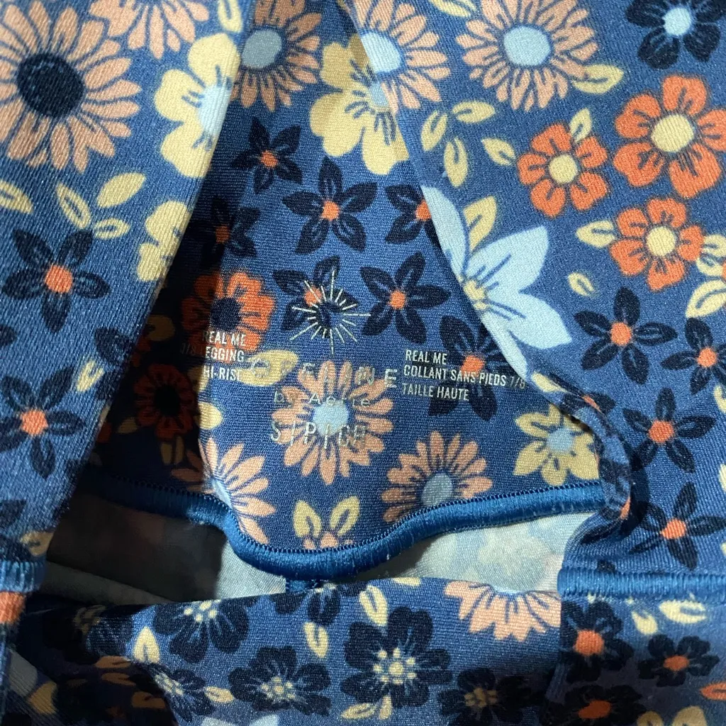 Aerie small leggings with pockets - Image 2