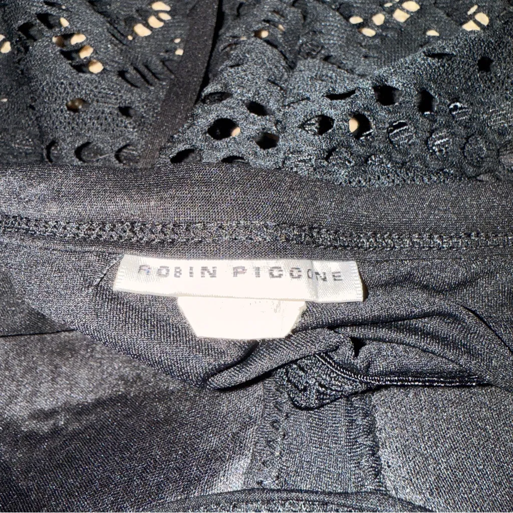 Robin Piccone Penelope Crochet Black Halter Neck Swimsuit Top Sz M Beach Pool - Image 6