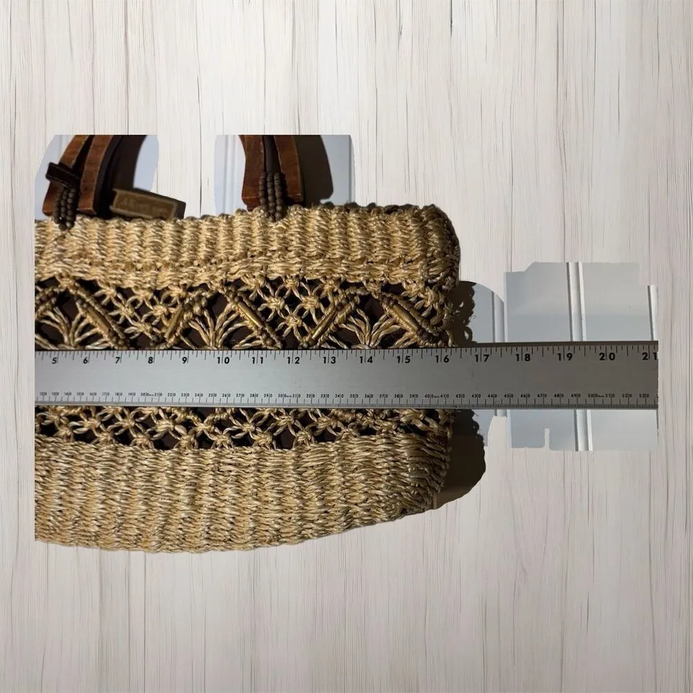 Anne Klein Woven Straw Macrame Handbag Boho Tote Purse Wooden Handles Coastal - Image 4