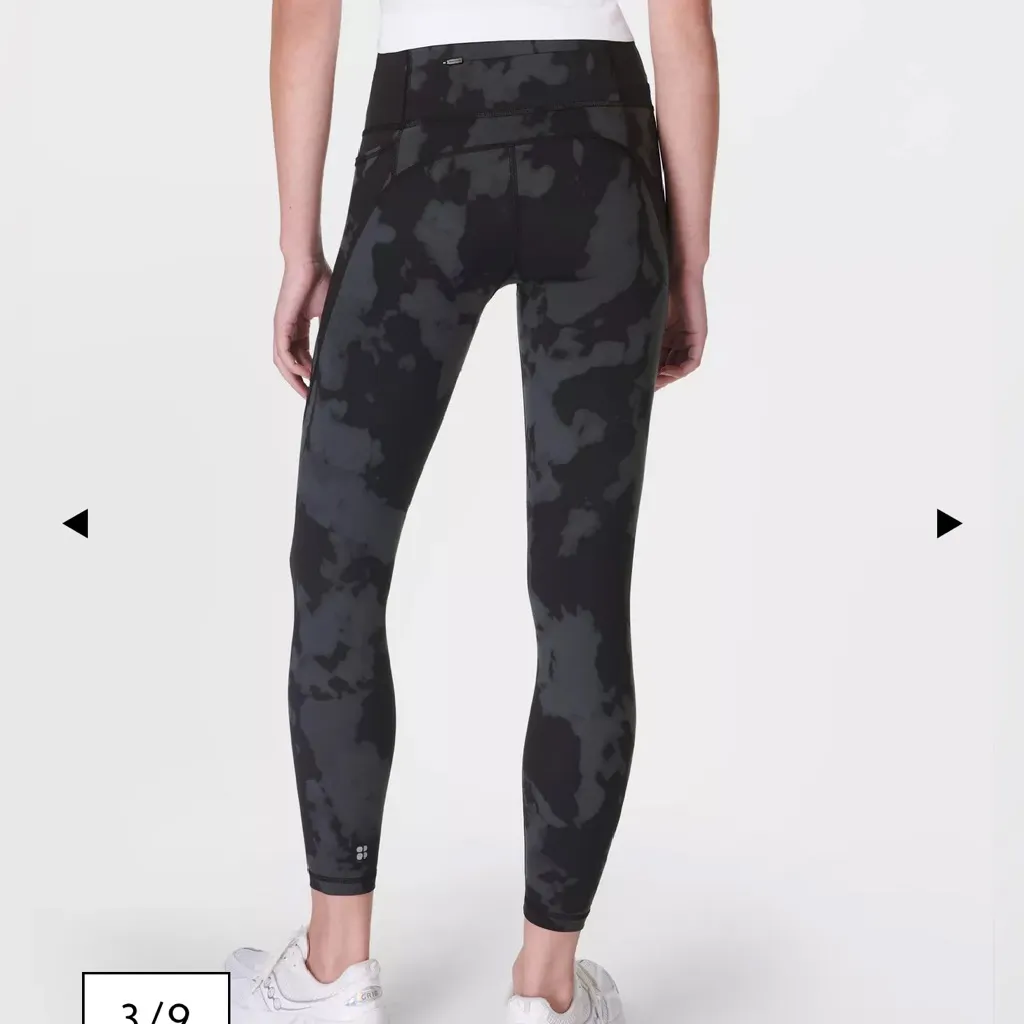 Sweaty Betty Power 7/8 Workout Leggings in Black Fade Print - XXS - NWT - Image 4