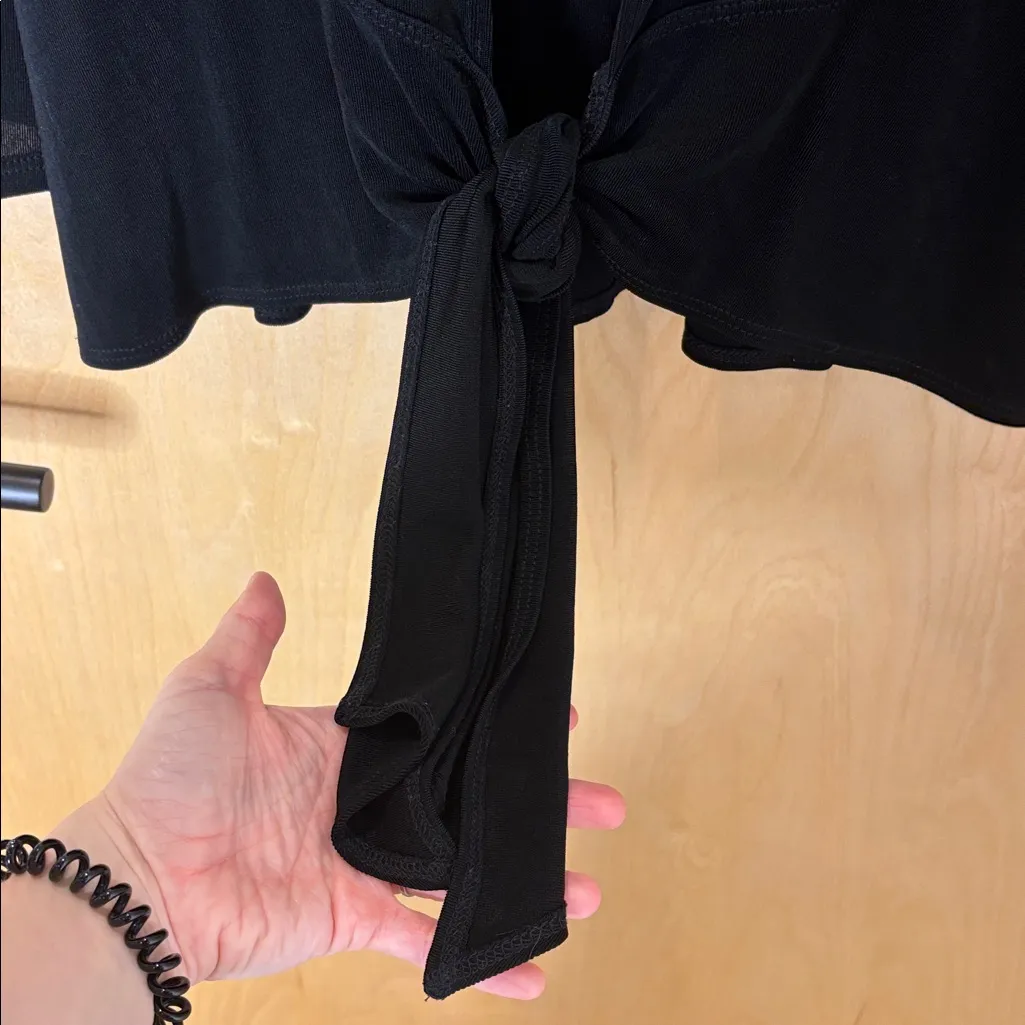 Travelers by Chicos Tied Up Blouse in Black Tie Front Top Balletcore Size Medium - Image 2