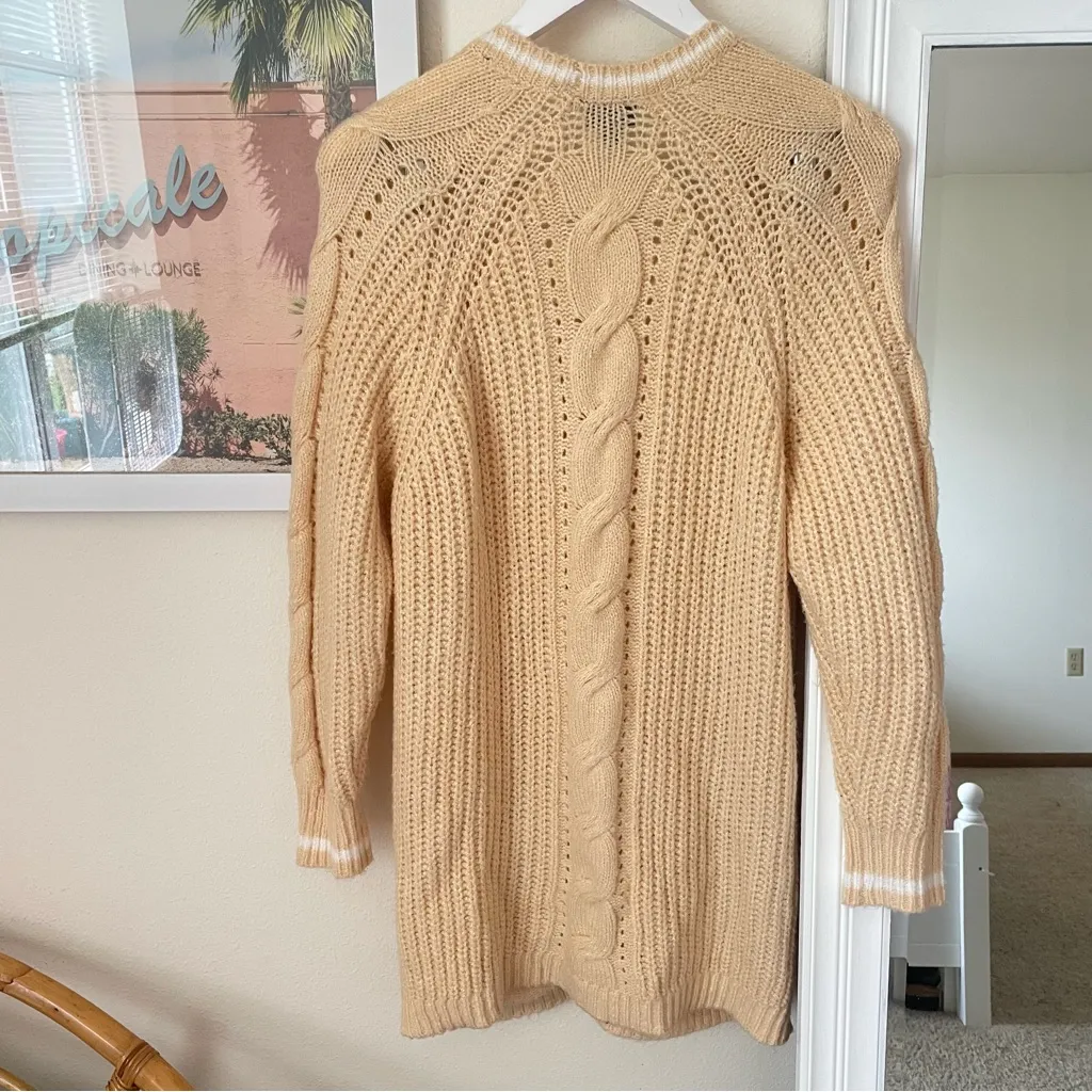 Torrid Raglan Boyfriend Varsity Cable Knit Button Down Cardigan in Size 0 - Image 7