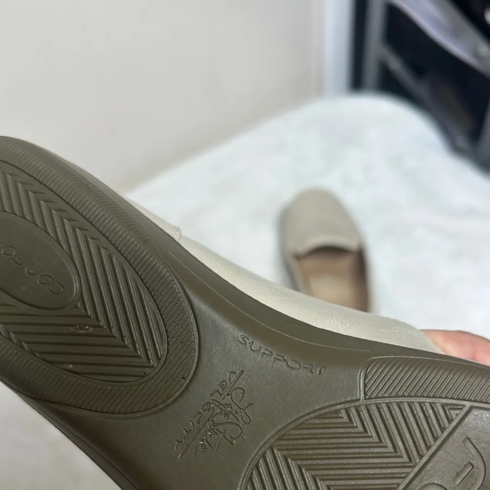 Life India Stride Almond Milk Perforated Flats with Arch Support - Image 10