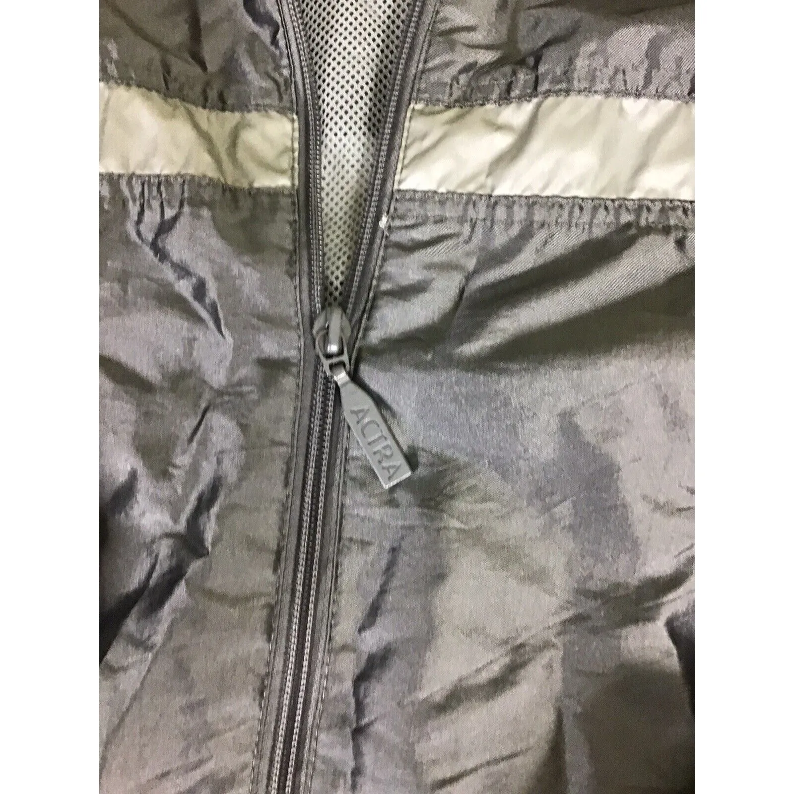 Actra Women’s Lightweight Gray Windbreaker Medium track Jacket Active wear - Image 7