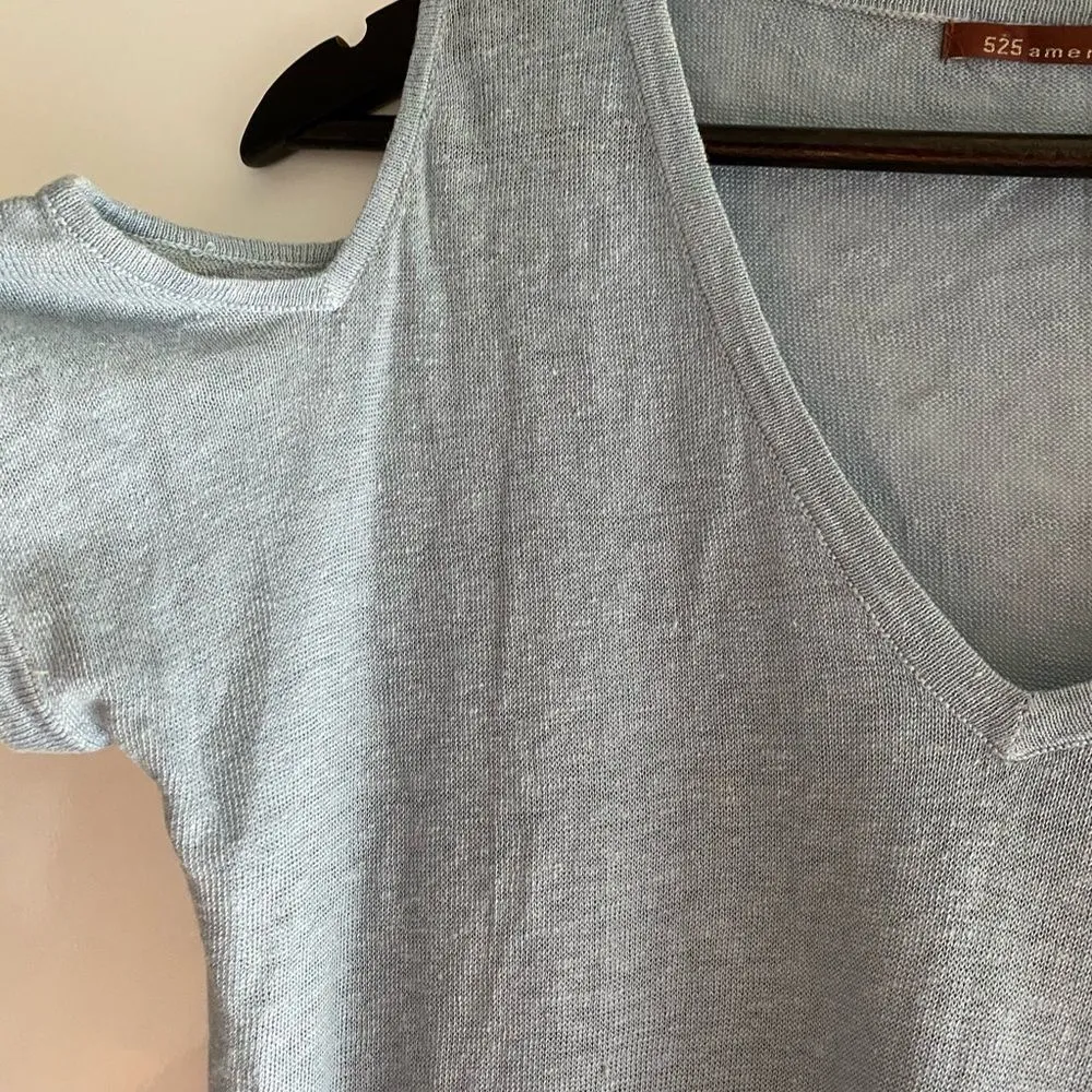 525‎ America Revolve Linen Cold Shoulder Sweater Size XS - Image 3