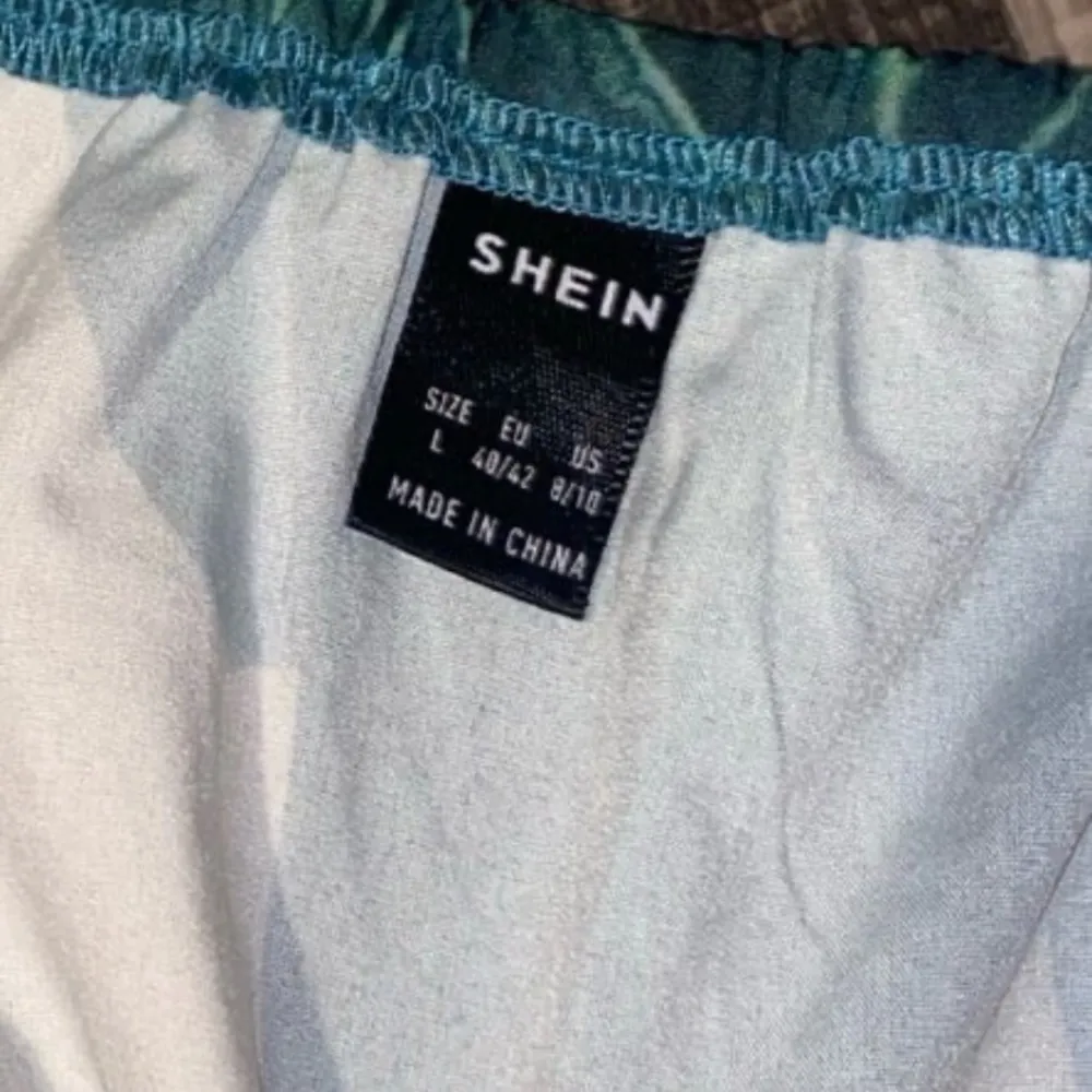 SheIn Tropical romper - Image 3